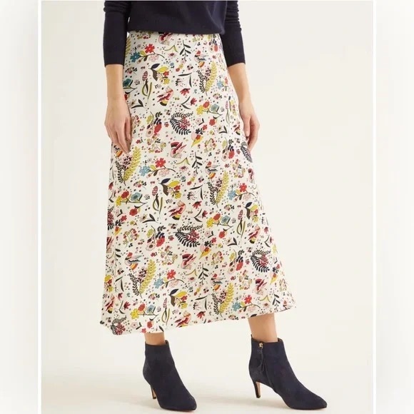 Boden Dresses & Skirts - Boden Multicolor Floral/Bird Long Sleeve Blouse & Midi Skirt Set Size 12